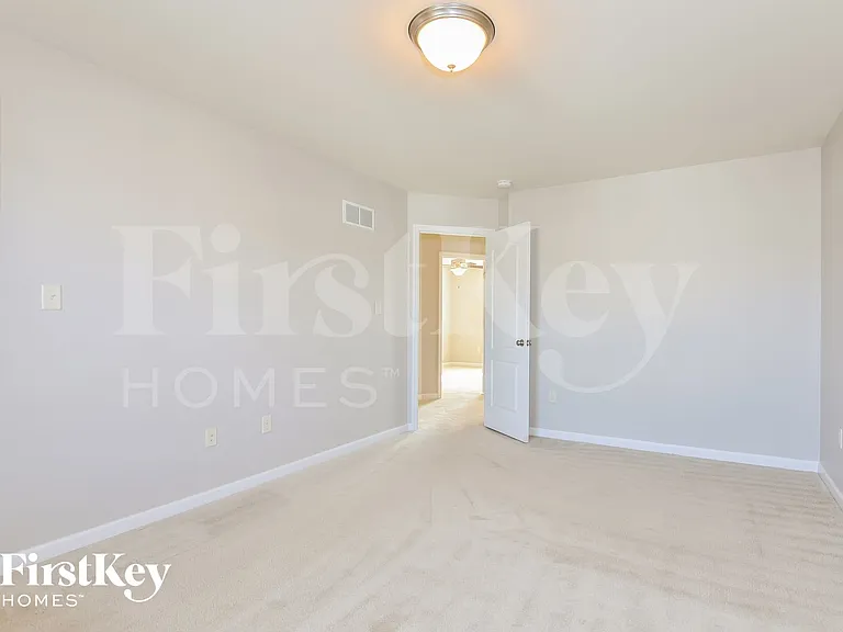 230 Cimarron Ridge Xing — Photo 6