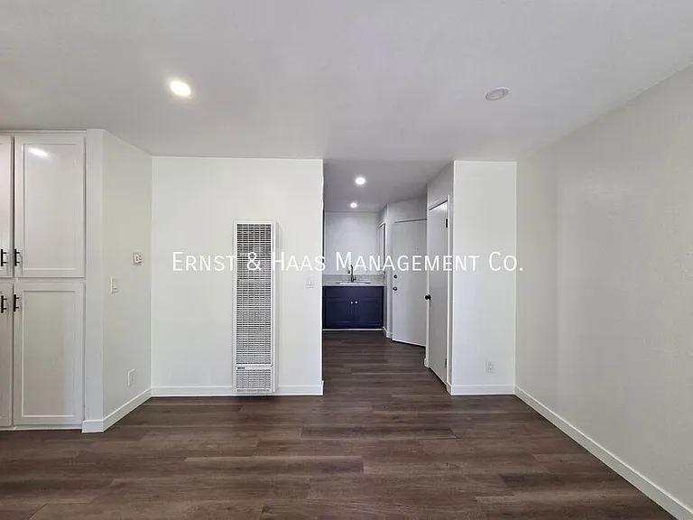 6673 Hammond Ave #G — Photo 7