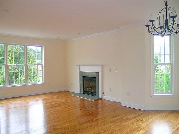 Living Room w/ Fireplace