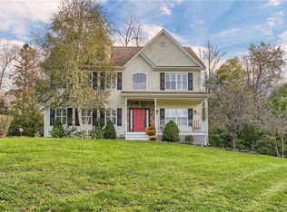 1071 Craigville Rd, Chester, NY 10918