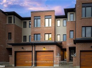 45 Hay Ln, Barrie, ON L9J0T6