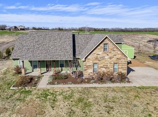 785 Schneider Rd, Howe, TX 75459