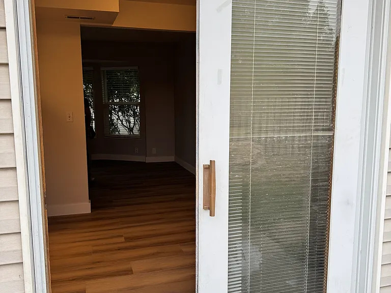415 E 7415 S #A — Photo 17