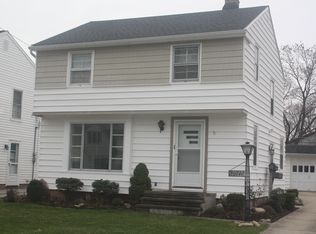 20741 Belvidere Ave, Fairview Park, OH