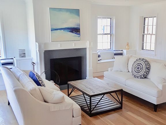 3rd image of 6.5 Winn St