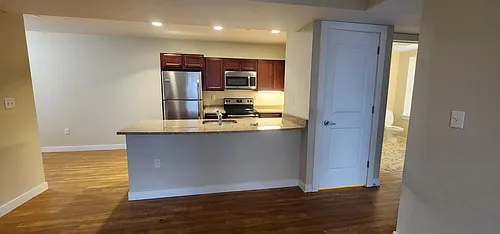 21 Pond St #3A Photo 1