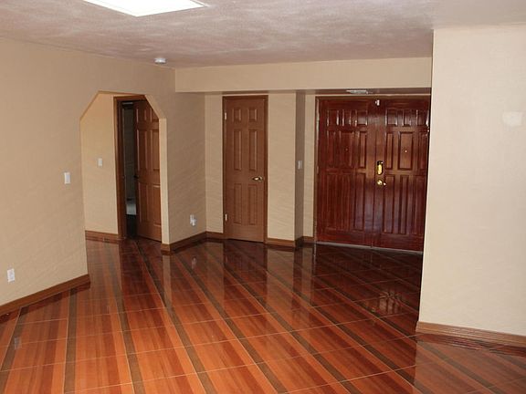 2nd image of 5122 W Cortez St