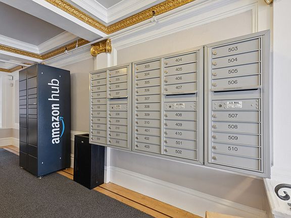 Apartment with an Amazon Hub Locker and Parcel Locker