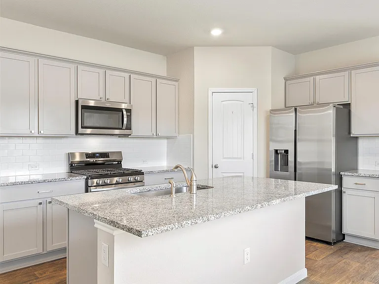 233 Baron Creek Trl — Photo 12