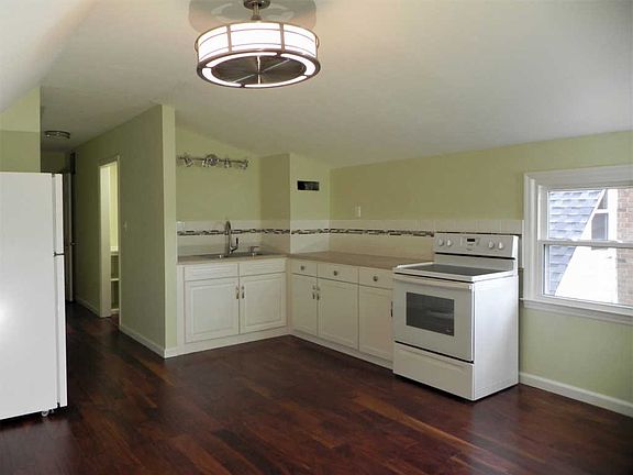 2nd image of 2403 Pristine View Rd