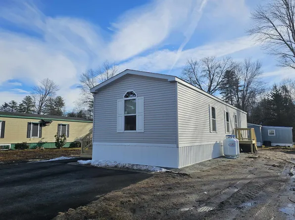 13 Monarch Drive, Concord, NH 03303