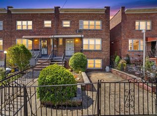 1124 E 213th Street, Bronx, NY 10469