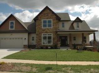 202 Laurel Cyn, Johnson City, TN 37615