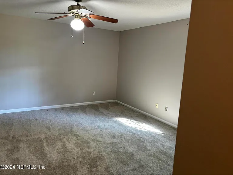 10111 Bradley Rd — Photo 8