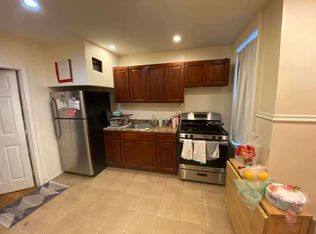 24 Granite St #2T, Brooklyn, NY 11207