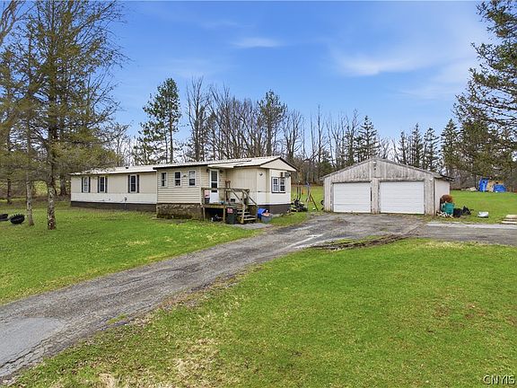 3rd image of 9797 James Rd