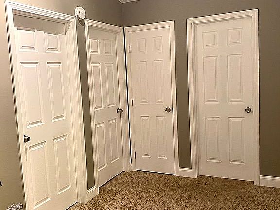 3rd image of 43588 Carla Dr