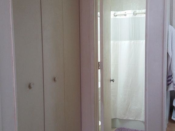 9C Bathroom