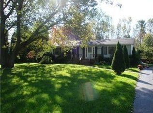6430 Rounds Rd, Newfane, NY 14108
