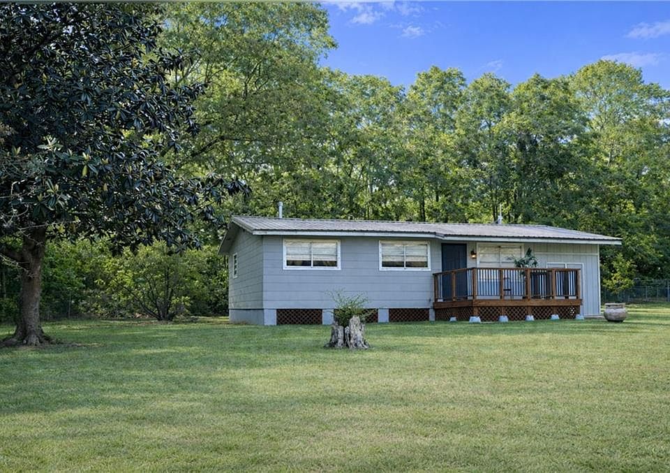 1st image of 100 Turner Ln