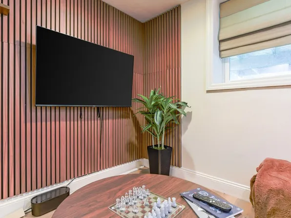 4203 73rd Ave #Id1265783p, Hyattsville, MD 20784