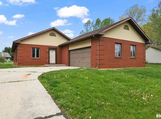 201 Westhampton, Sherman, IL 62684