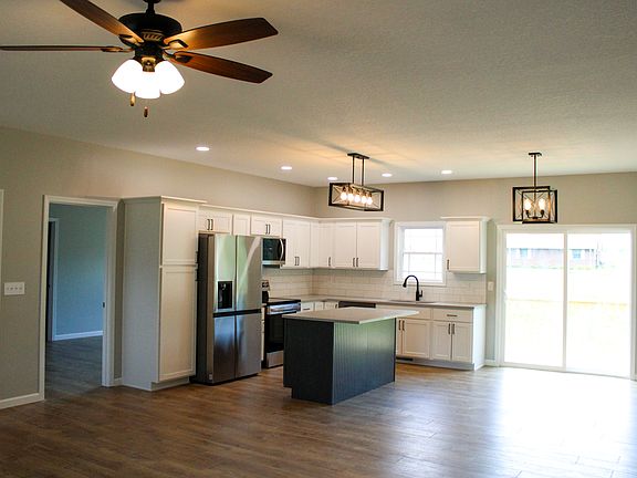 3rd image of 5965 W County Road 300 N
