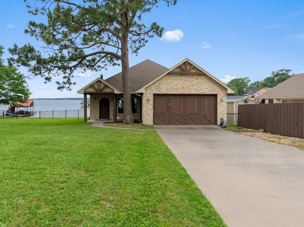 157 Seaside Dr, Mabank, TX 75156