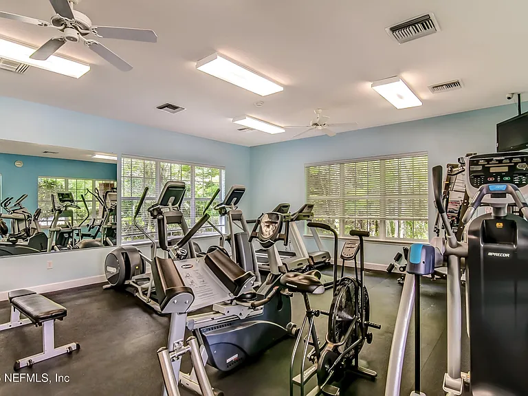 3542 Lone Tree Ln — Photo 42