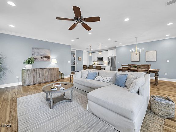 4th image of 22 Somersault Ln