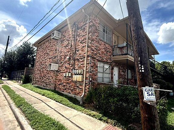 2nd image of 1524 Halpern St #4