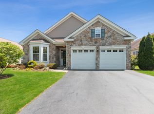 7 Powderhorn Way, Allentown, NJ 08501