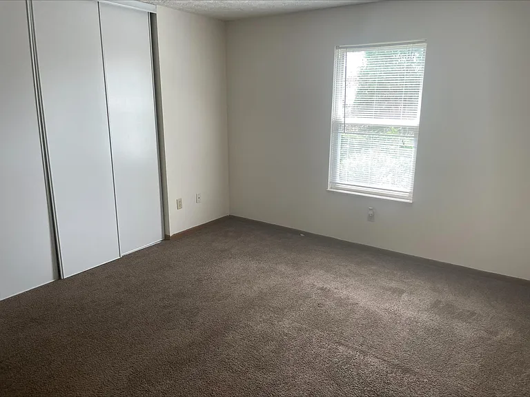 1274 Brittain Rd — Photo 13