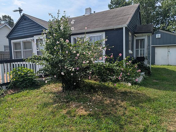 2nd image of 18 W Delta Street