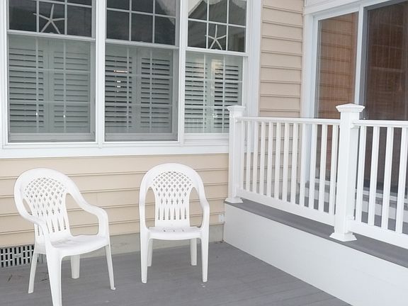 5th image of 38359 Virginia Dr