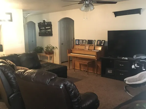 805 E Rocky Rd, Kanab, UT 84741