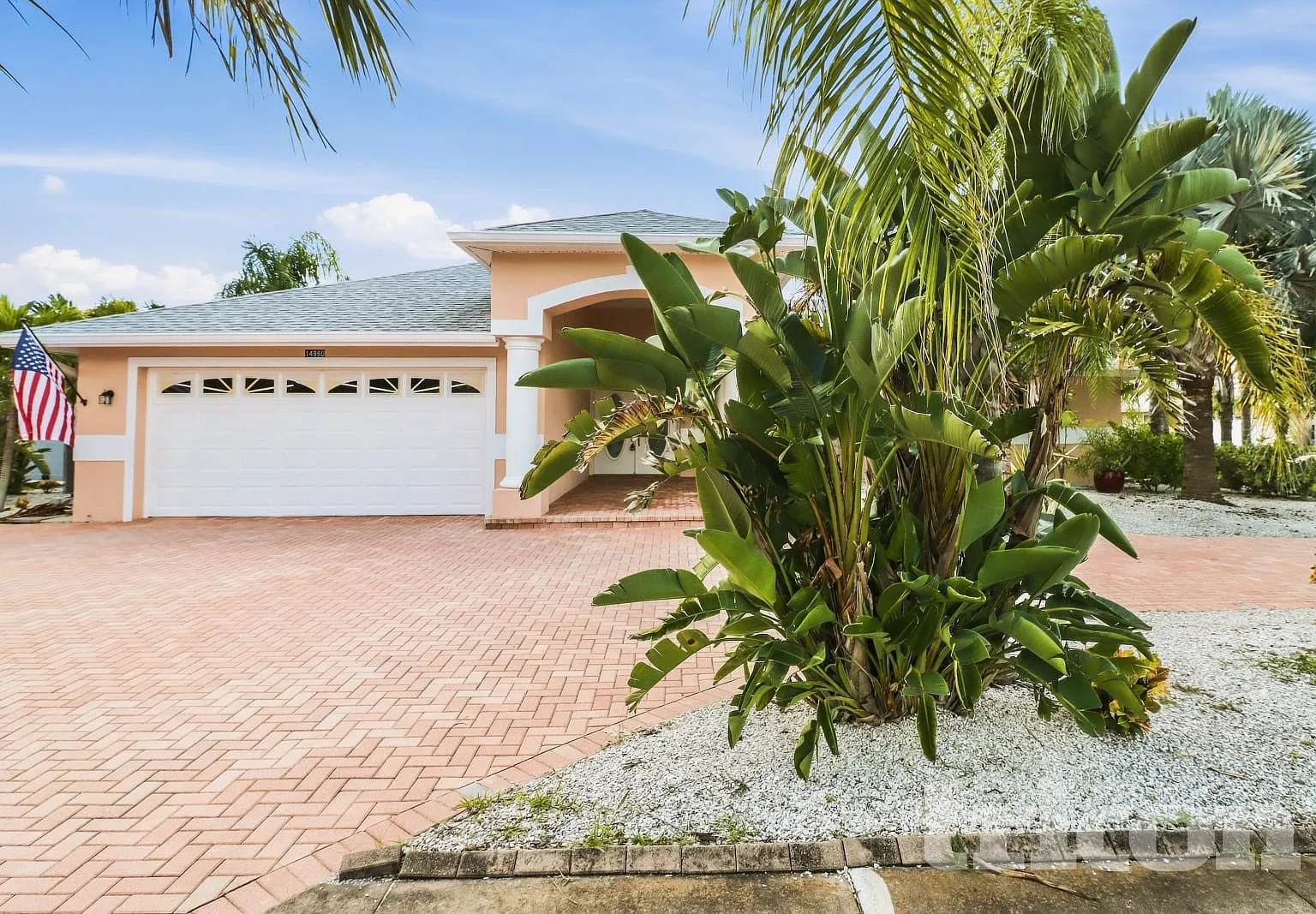 14980 Crown Drive Largo FL — Photo 1