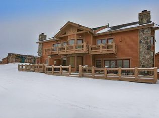 466 Southwind Cir, Seven Springs Resort, PA 15622