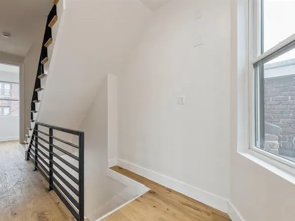 259 Liberty Avenue image 20 of 24