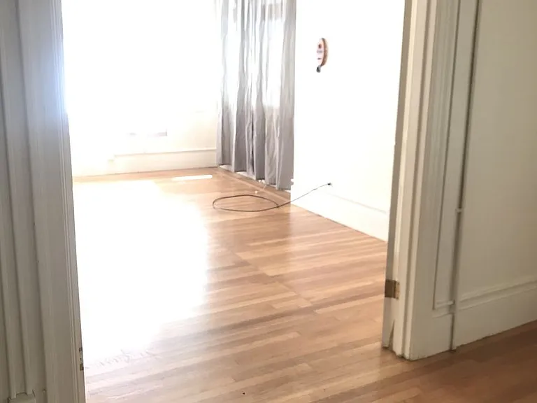 2411 Durant Ave — Photo 16