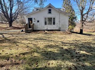 17 Volpi Rd, Bolton, CT 06043