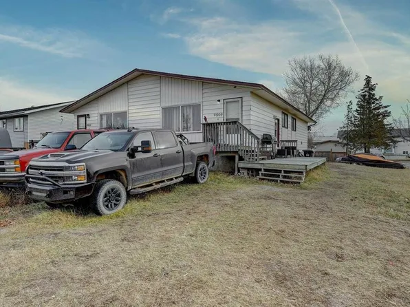 9809 N 98th Ave, Sexsmith, AB T0H 3C0