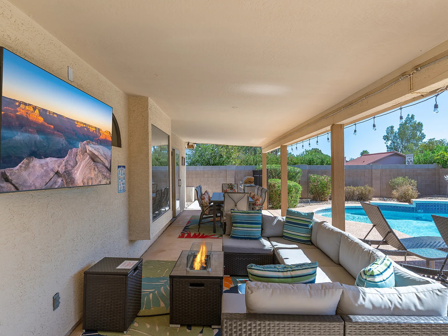5139 E Fellars Dr — Photo 4
