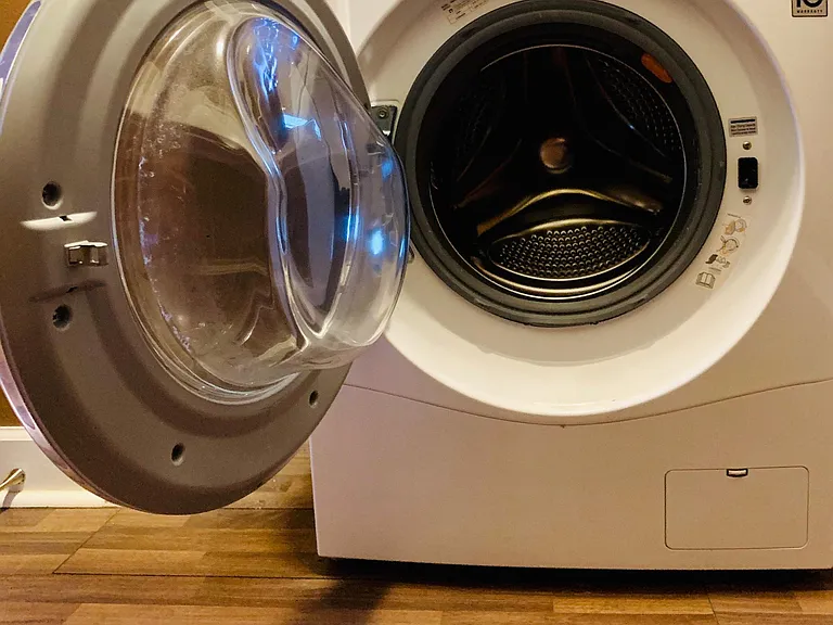 in-unit washer/dryer combo
