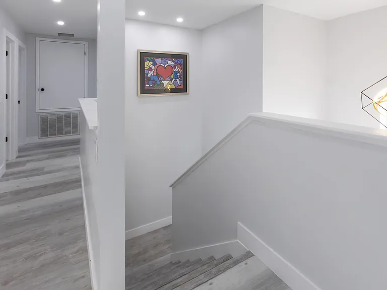 1146 Perpignan Ct — Photo 16