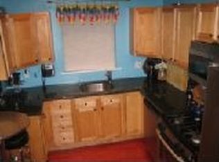 131 Dupont St, Philadelphia, PA 19127