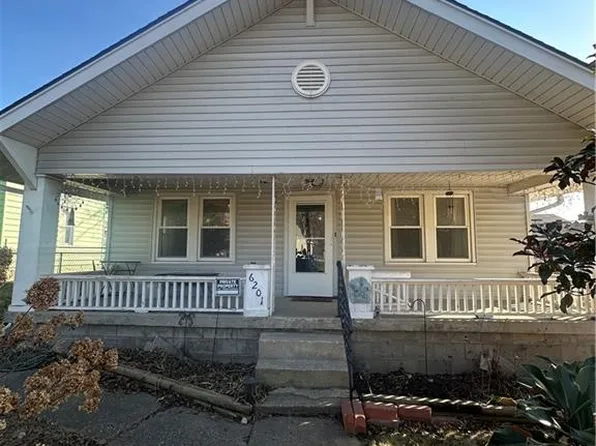 6201 E 11th St, Kansas City, MO 64126