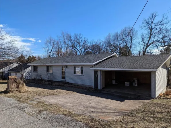 16507 Ivy Ln, Rogers, AR 72756