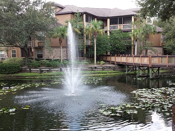 3rd image of 490 N Pin Oak Pl APT 302