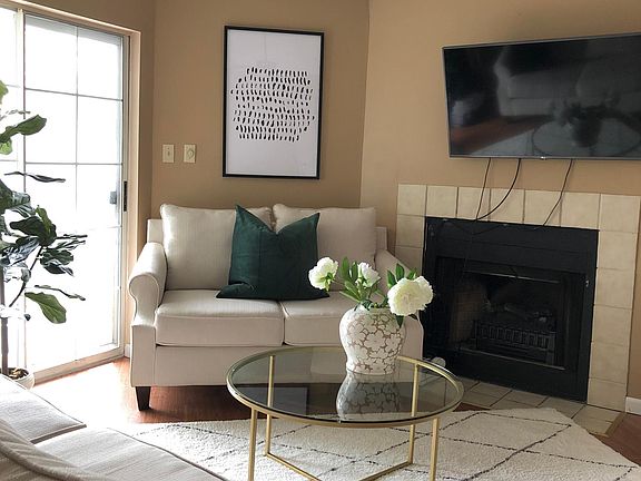 Living room Fireplace view